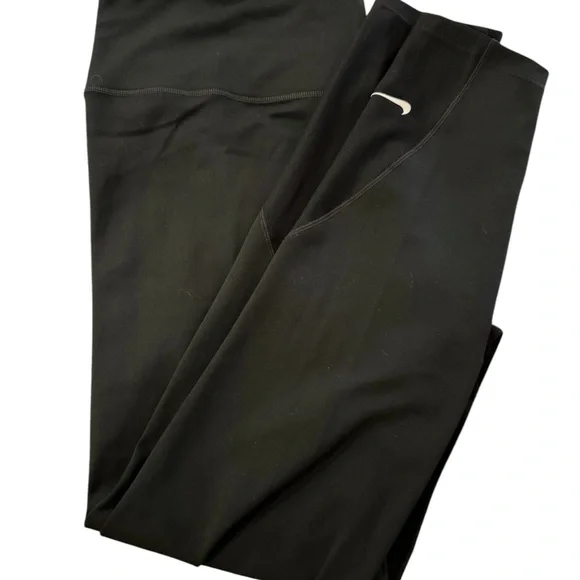 Nike Black DriFit Full-Length Leggings - Picture 2 of 6